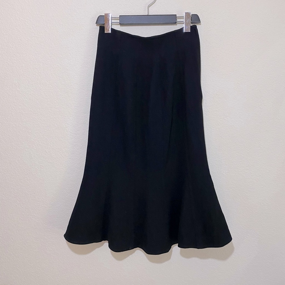 Vintage ‘93 CHANEL Boutique Vintage High-Rise Tulip Skirt